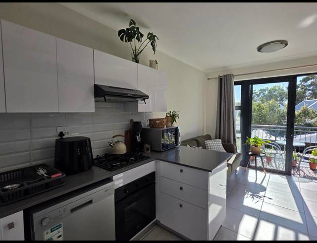 1 BEDROOM PROPERTY TO RENT IN PAARDEVLEI